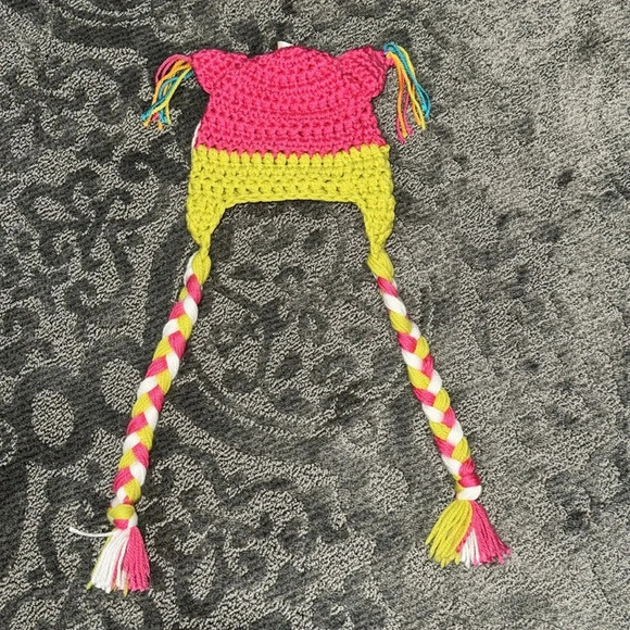 •crocheted owl hat• - Picture 2 of 2